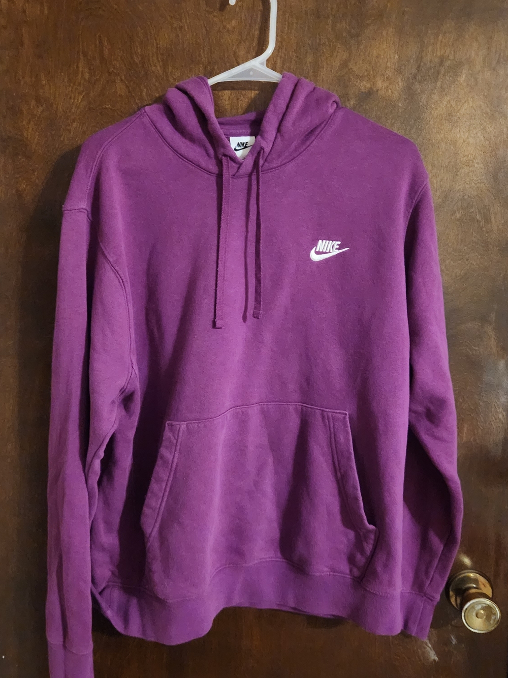Nike Men's Hoodie in Deep Purple with White Logo Size Large